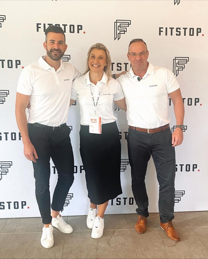 Zoe with the Fitstop leadership team at their national conference